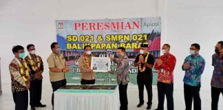 Apical Group Serah Terima Dua Sekolah ke Pemerintah Kota Balikpapan