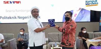 Politeknik Negeri Fakfak Sabet Penghargaan “PDDIKTI Awards”