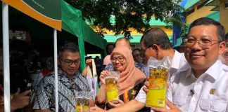 Apical Edukasi Masyarakat Mengenai Minyakita Kemasan Baru