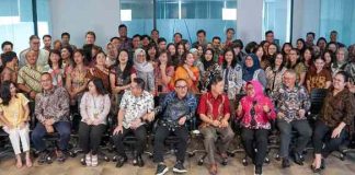 Karyawan Wilmar Peringati Hari Batik dan Pancasila Dengan Penuh Kebanggaan