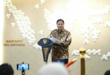 Airlangga Hartarto dalam konferensi pers terkait perdagangan Indonesia-AS