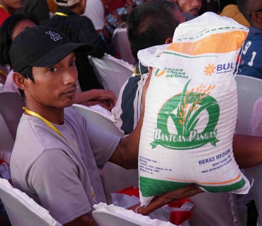 Bantuan Beras 20 Kg Mulai Disalurkan