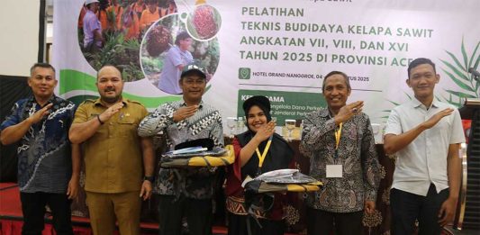 Perkuat Peran Petani dalam Meningkatkan Produktivitas Nasional Melalui Pelatihan Budidaya Sawit