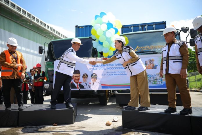 amran-sulaiman-sherly-djoanda-ekspor-kelapa