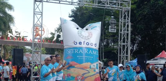 Bulog Luncurkan Kemasan Baru Beras Befood Setra Ramos