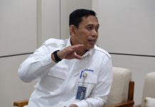 Dirut Bulog, Ahmad Rizal Ramdhani.