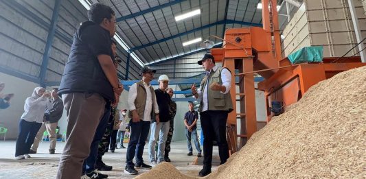 Dirut Perum Bulog, Ahmad Rizal Ramdhani