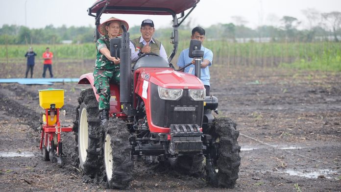 Direktur Utama Perum Bulog, Ahmad Rizal Ramdhani. (t)