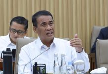 Mentan Amran Beberkan Tiga Jurus Benahi Industri Gula Nasional Menteri Pertanian (Mentan), Andi Amran Sulaiman