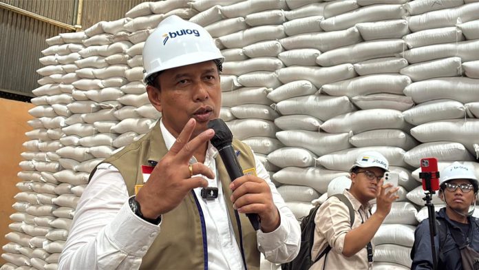 Direktur Perum Bulog, Ahmad Rizal Ramdhani