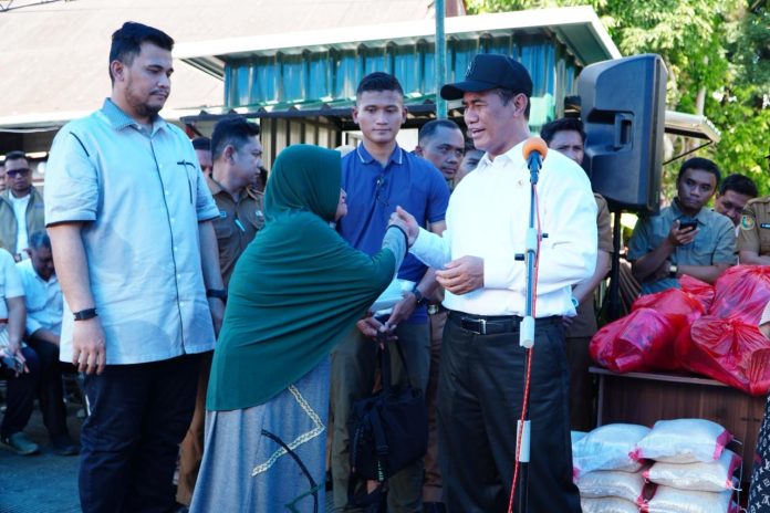 andi-amran-sulaiman-banjir Kepala Badan Pangan Nasional sekaligus Menteri Pertanian, Andi Amran Sulaiman