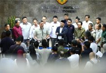 Petani Sawit Dukung DSI dan Minta Harga TBS Petani Segera Dipulihkan Ketua Umum DPP Apkasindo, Gulat Medali Emas Manurun