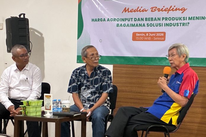 ketua_umum_asbenindo_ayub_darmanto Ketua Umum Asosiasi Benih Indonesia (Asbenindo) Ayub Darmanto