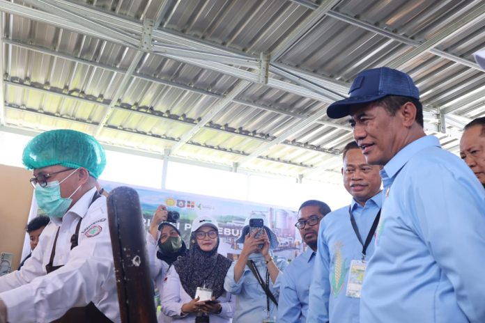 mentan-amran-brmp Menteri Pertanian, Andi Amran Sulaiman