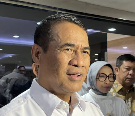 Mentan Amran Berat Lepas Sudaryono, Serahkan Pengganti ke Presiden Menteri Pertanian (Mentan), Andi Amran Sulaiman