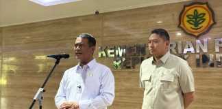 Mentan Amran Kebut Implementasi Metode Tanam PM AAS untuk Dongkrak Produktivitas Padi Menteri Pertanian (Mentan), Andi Amran Sulaiman