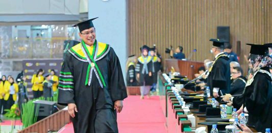 Direktur Utama Perum BULOG Ahmad Rizal