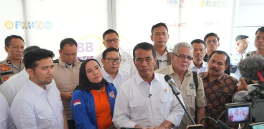 Mentan Amran Bertemu Komnas Perempuan Hari Ini Buntut Pencopotan Tiara Devi Menteri Pertanian (Mentan), Andi Amran Sulaiman