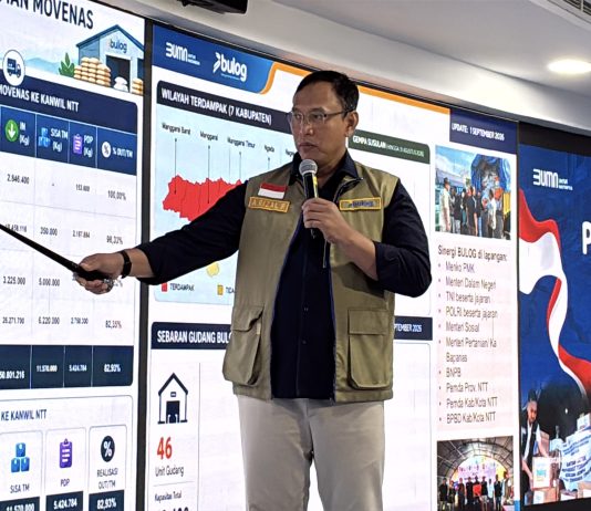BULOG Pastikan Bantuan Beras untuk Korban Bencana NTT Terpenuhi Direktur Utama Perum BULOG, Ahmad Rizal Ramdhani