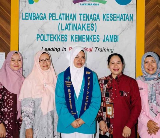 Ketika Pendidikan Tinggi Tak Lagi Jadi Mimpi bagi Anak Perempuan Orang Rimba