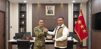 BULOG Gandeng TNI Salurkan Bantuan Pangan untuk 33,2 Juta Penerima Direktur Utama Perum BULOG Ahmad Rizal Ramdhani b