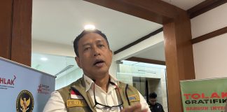 Bulog Siap Penuhi Kebutuhan Beras SPHP KDKMP Direktur Utama Perum Bulog Ahmad Rizal Ramdhani